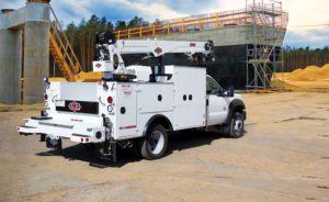 IMT Dominator Mechanics Crane Truck