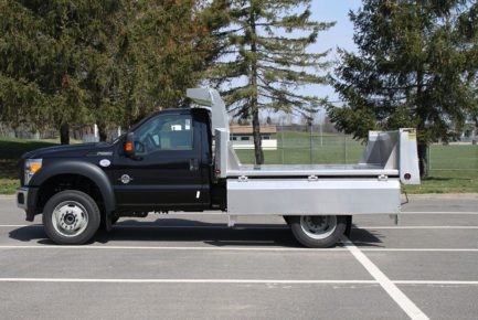 Rugby 2-4 Yard Aluminum Dump Truck - Dejana Truck & Utility Equipment