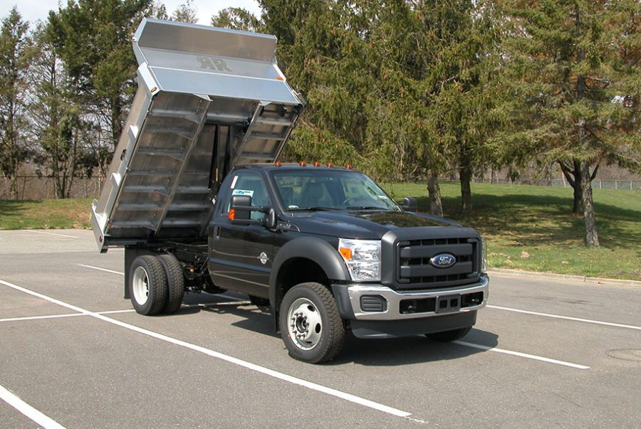 Rugby 2-4-yard Aluminum dump Truck 1