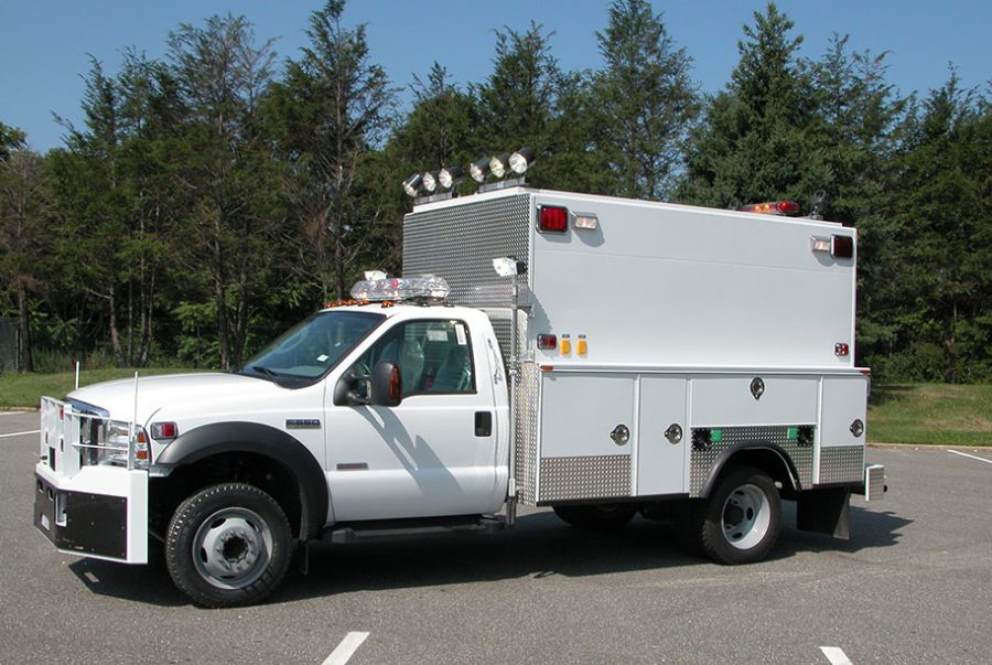 fleet-and-municipal-emergency-service-dejana-esu-bomb-squad-truck-1