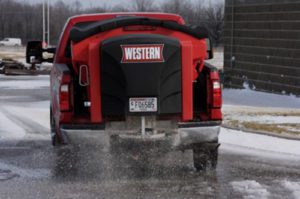 snow-and-ice-spreaders-western-tornado-5