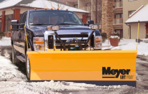 snow-and-ice-snow-plows-commercial-plows-meyer-lot-pro-1