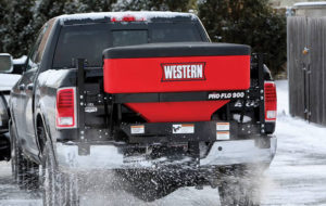 snow-and-ice-spreaders-western-pro-flow-1
