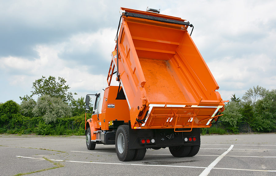 fleet-and-municipal-dump-bodies-dejana-5-yard-dump-truck-4