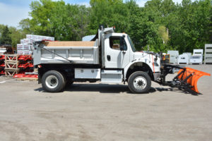 fleet-and-municipal-dump-bodies-dejana-yard-crysteel-dump-truck-with-plow-10