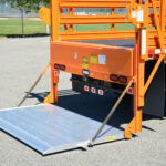 Dejana 9′ Rack Truck with Liftgate