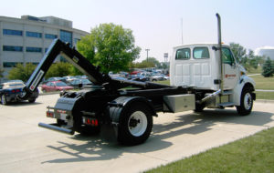 truck-bodies-hook-lifts-swaploader-200series-1
