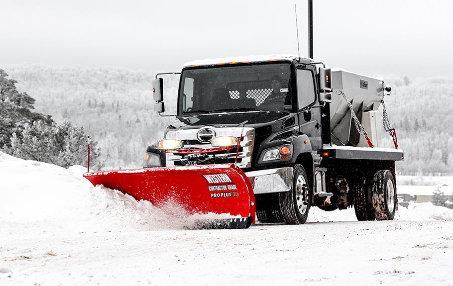 snow-and-ice-snow-plows-commercial-plows-western-pro-plus-hd-straight-blade-snow-plow-1
