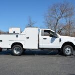 Dejana 9′ Service Body Lube Truck