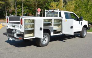 fleet-and-municipal-service-and-utility-knaphiede-service-body-flip-top-winch-2